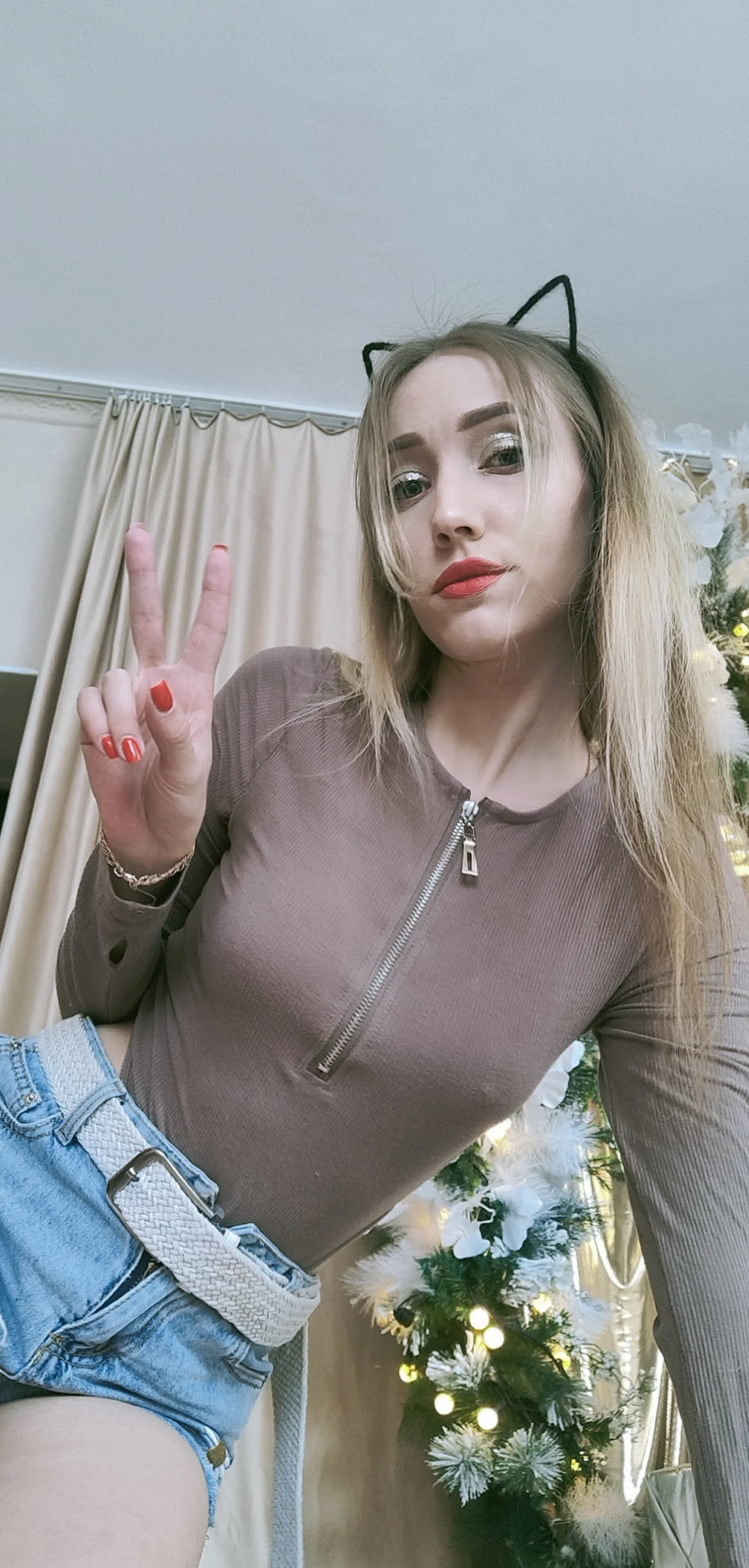 XXX Porn Photo of Nude LollaxBunny 6