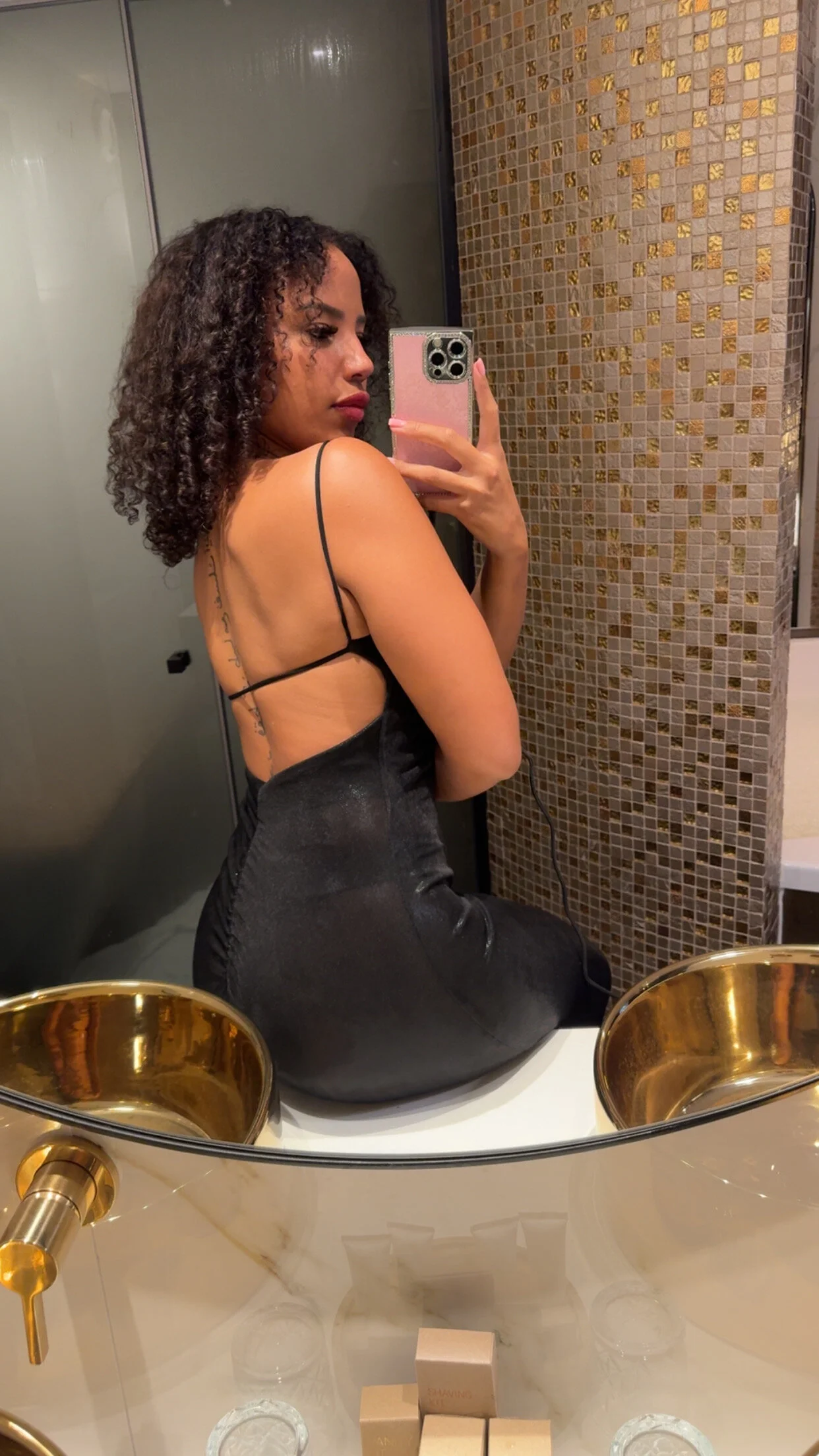 XXX Porn Photo of Nude RomyIndyXXX 17