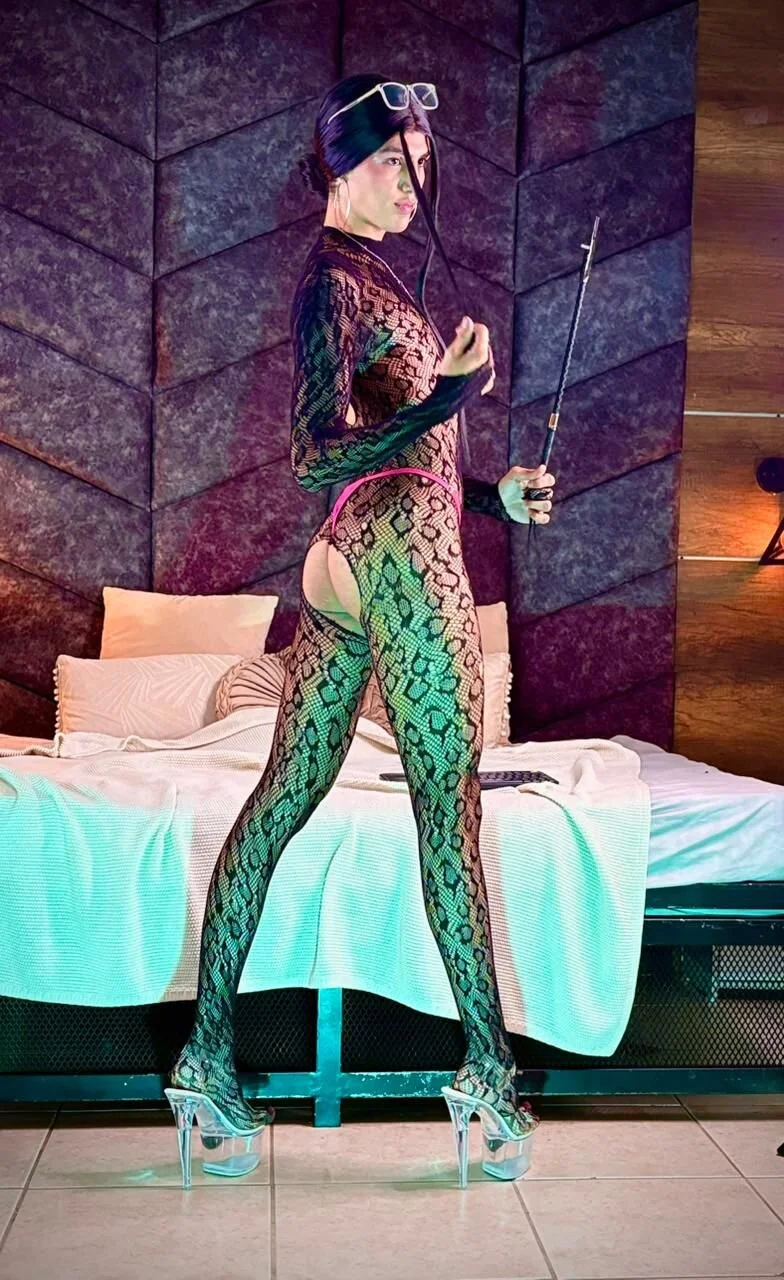 XXX Porn Photo of Nude nicki-west 4
