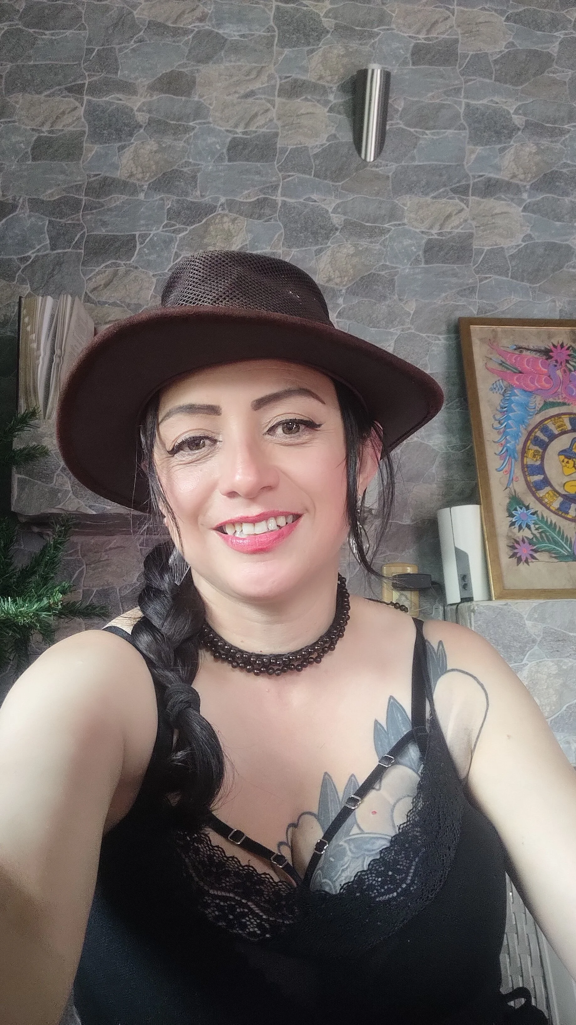XXX Porn Photo of Nude Katicalatinmilf 26