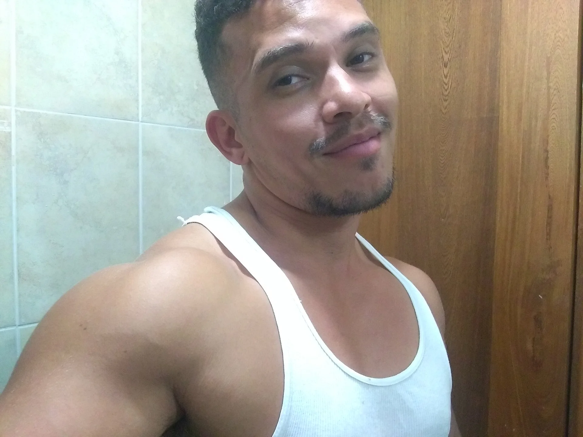 XXX Porn Photo of Nude lean_arcos 12