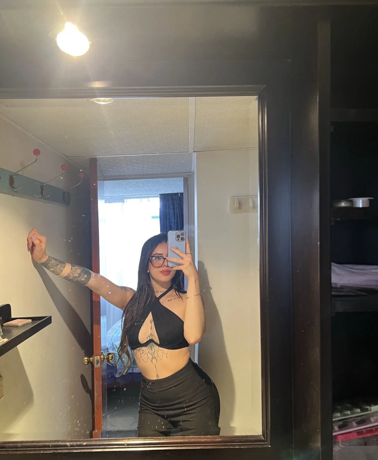XXX Porn Photo of Nude Alice_Vixen 219