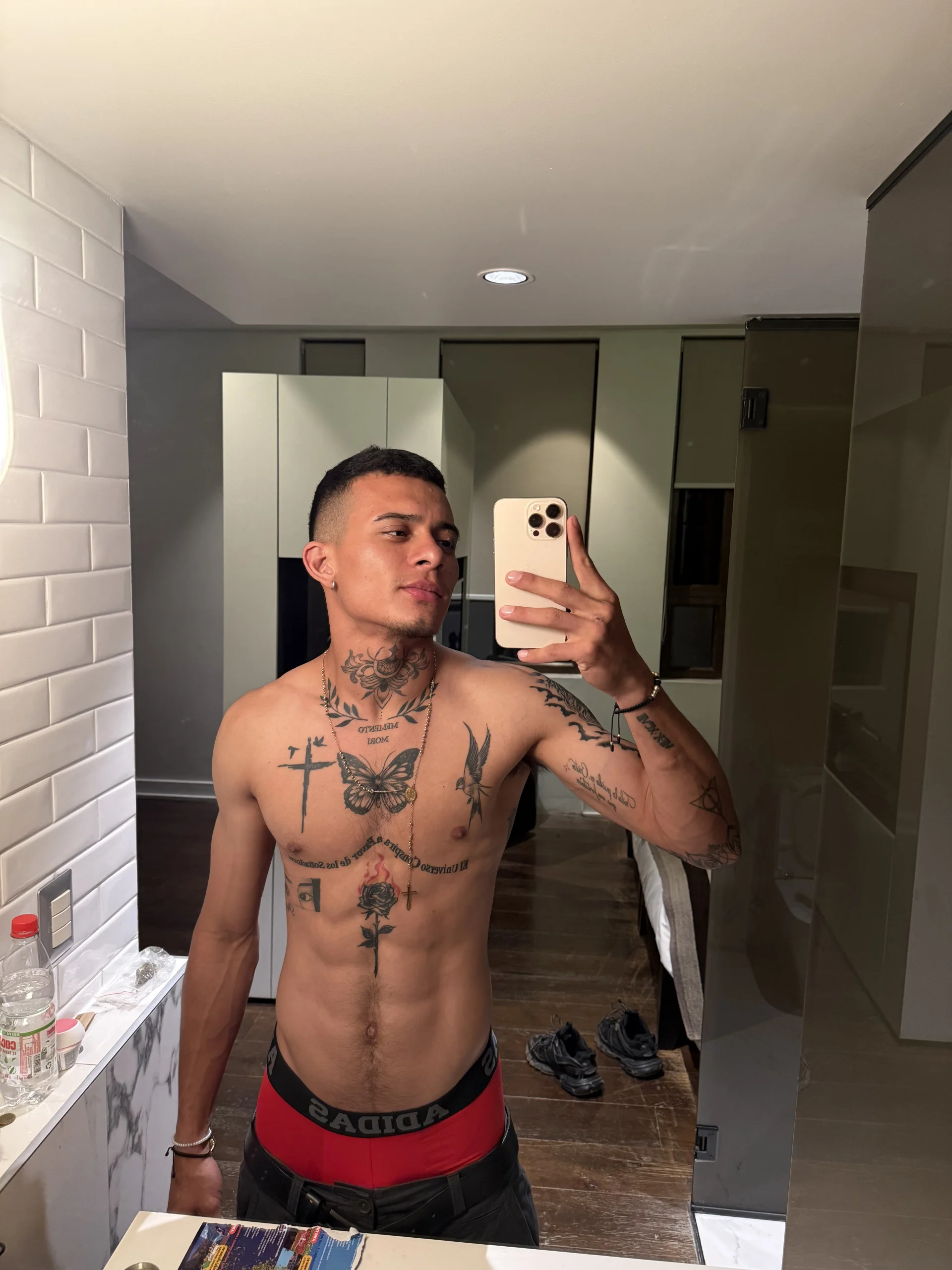XXX Porn Photo of Nude Mrjustin_sebas 51