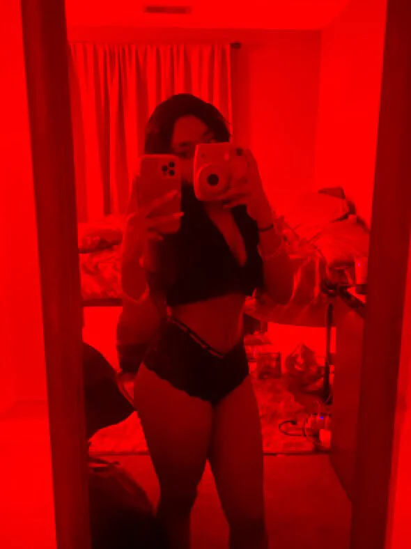XXX Porn Photo of Nude lifeoftt_19xx 217