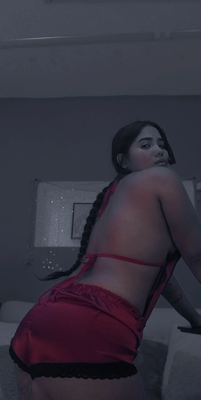 XXX Porn Photo of Nude mia_hank 23