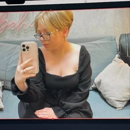 XXX Porn Photo of Nude Lauraaa_Smith 17