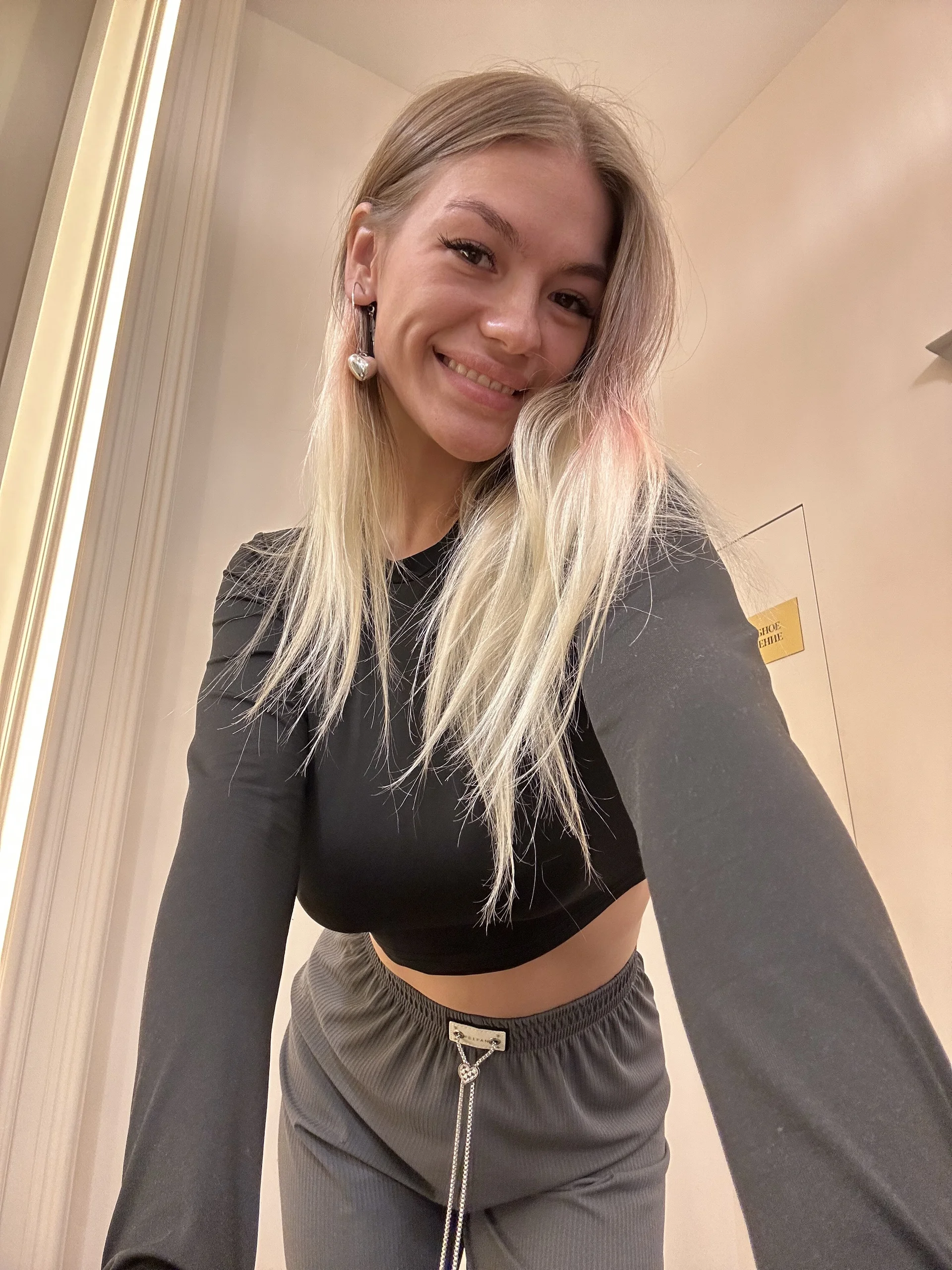 XXX Porn Photo of Nude -Sexy_Barbie- 113