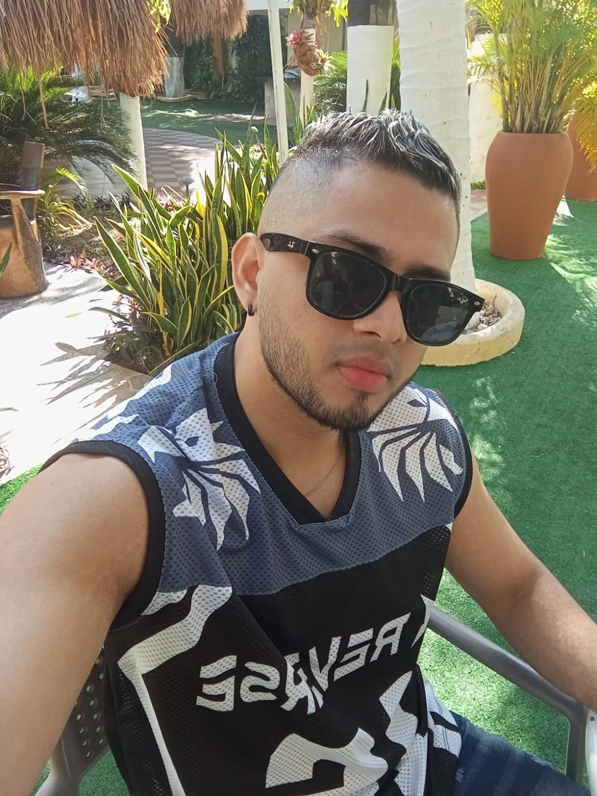 XXX Porn Photo of Nude Ryan_xc1 5