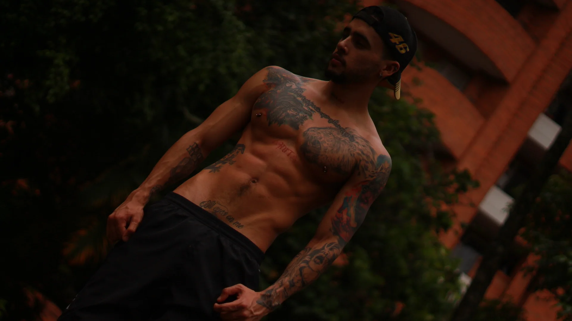 XXX Porn Photo of Nude Seth_Owner 17