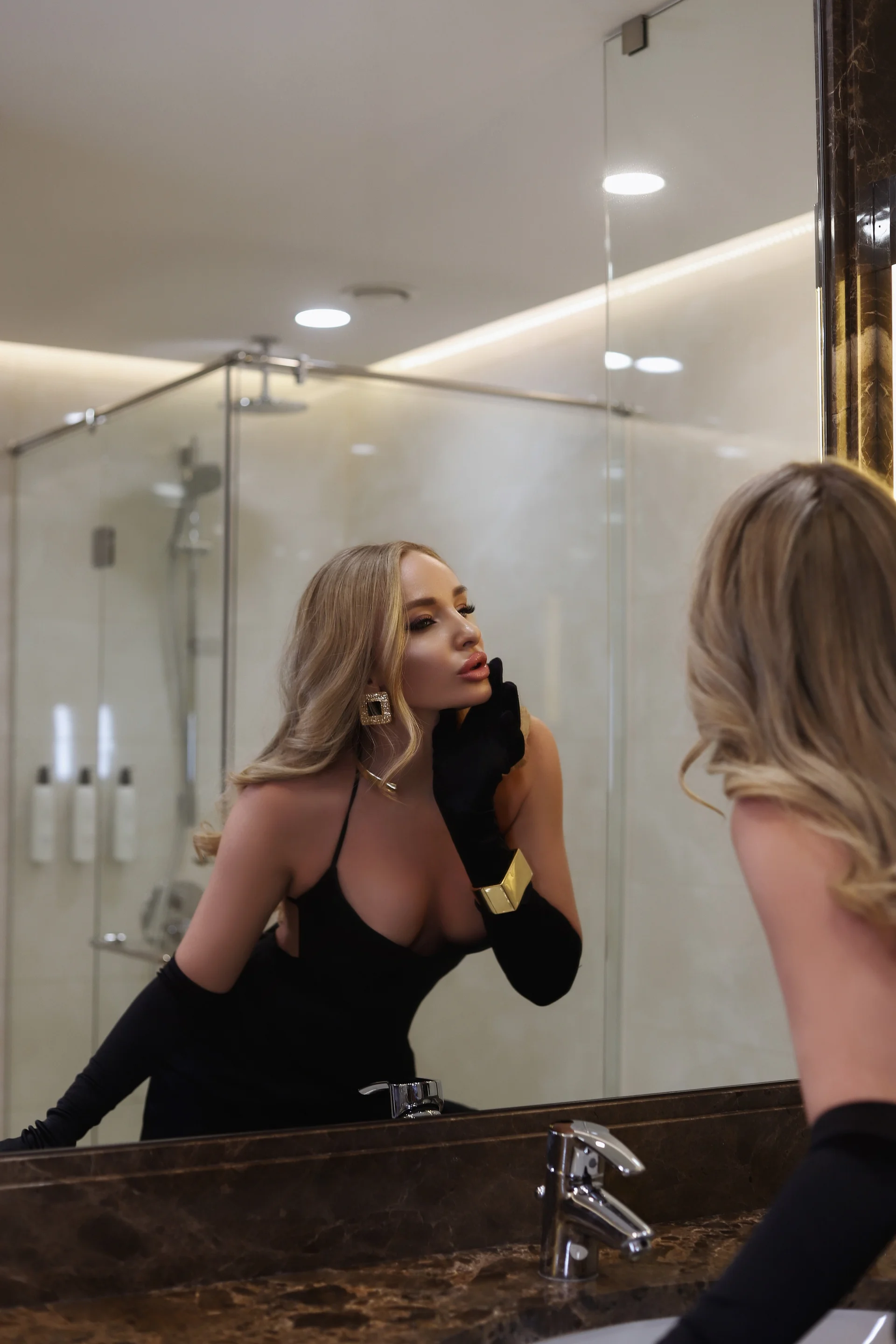 XXX Porn Photo of Nude WoW__JuliaBlonde 17