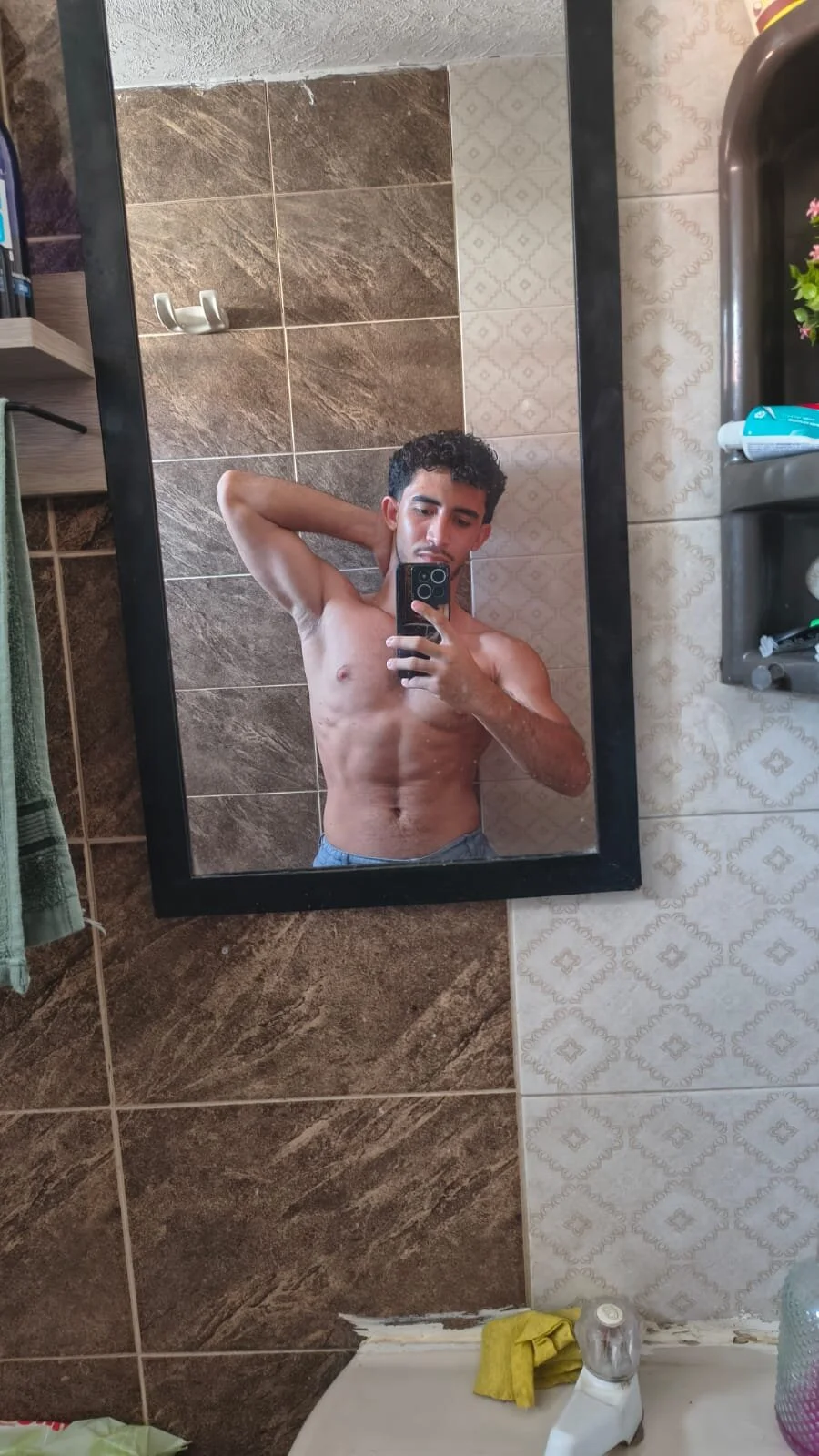 XXX Porn Photo of Nude caius_bigcock1 15