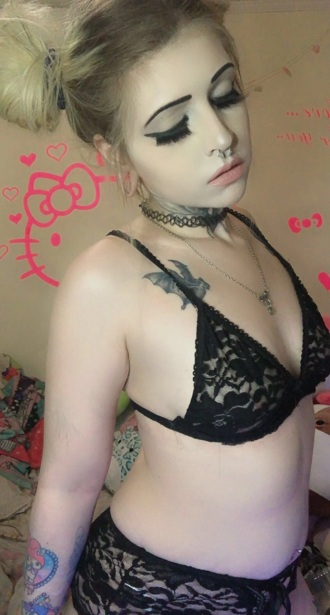 XXX Porn Photo of Nude lilithrosexoxo 61