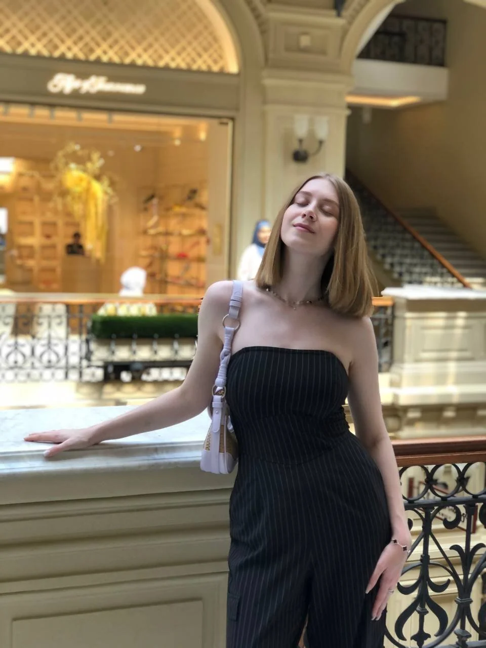 XXX Porn Photo of Nude cheeky_chick 1