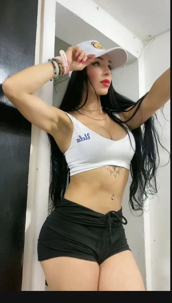 XXX Porn Photo of Nude Emely_florence_ 43