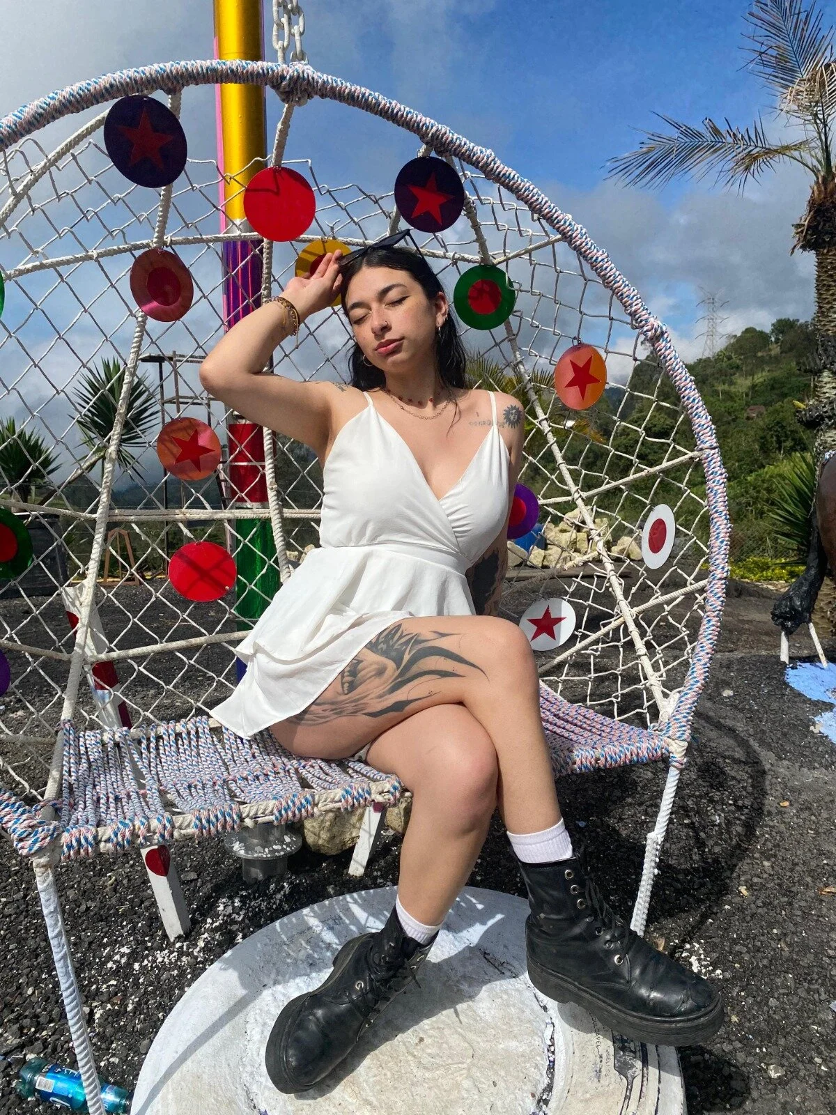 XXX Porn Photo of Nude _weird_sativa 2