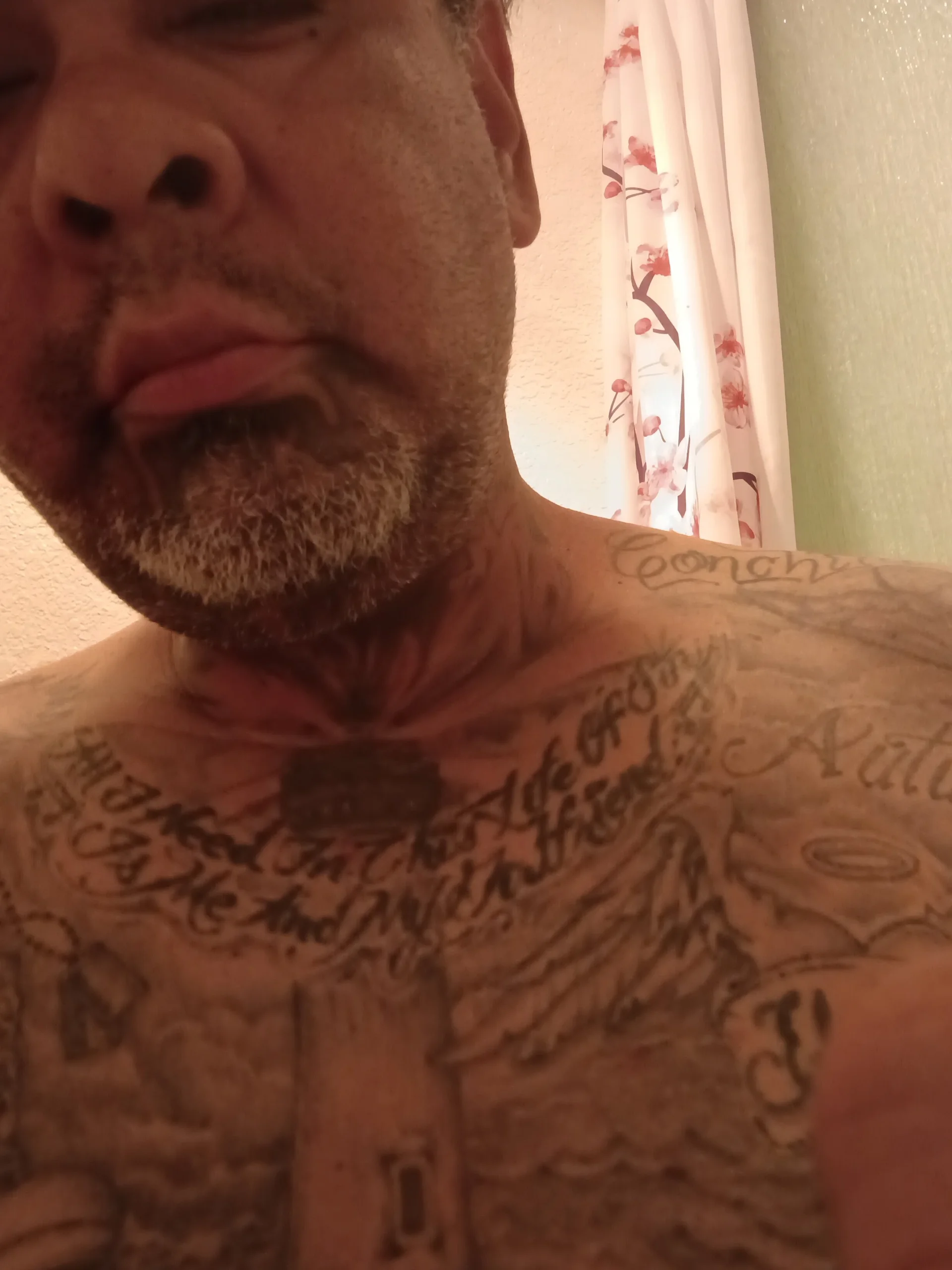 XXX Porn Photo of Nude Bigvic27 6