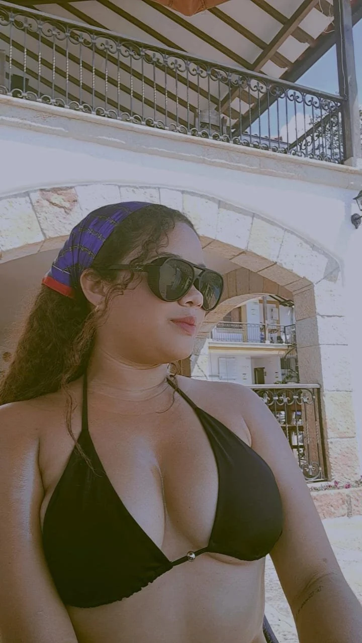 XXX Porn Photo of Nude zulyjones 11