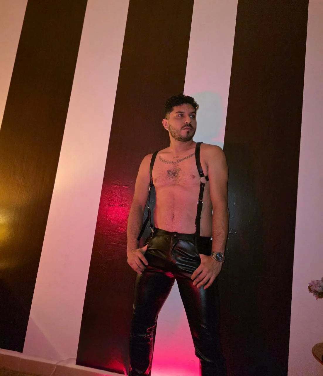 XXX Porn Photo of Nude samuelcoopeer 126