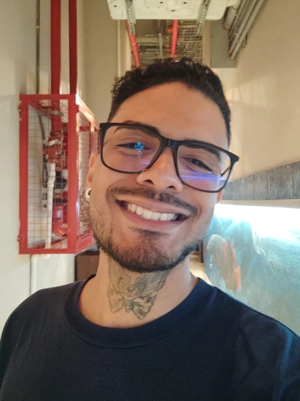 XXX Porn Photo of Nude hairy_jordan 18