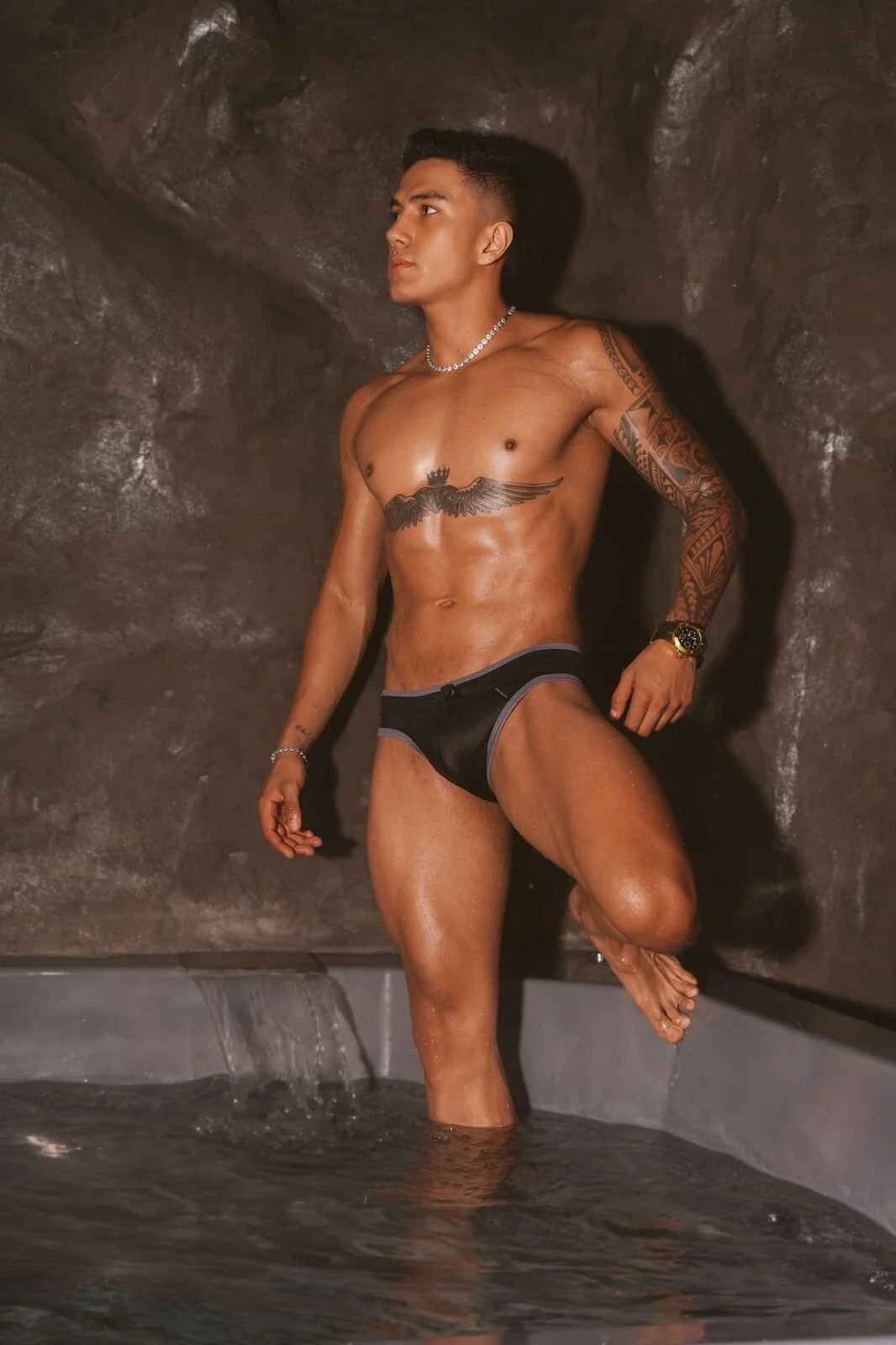 XXX Porn Photo of Nude Aron_Bolt 26