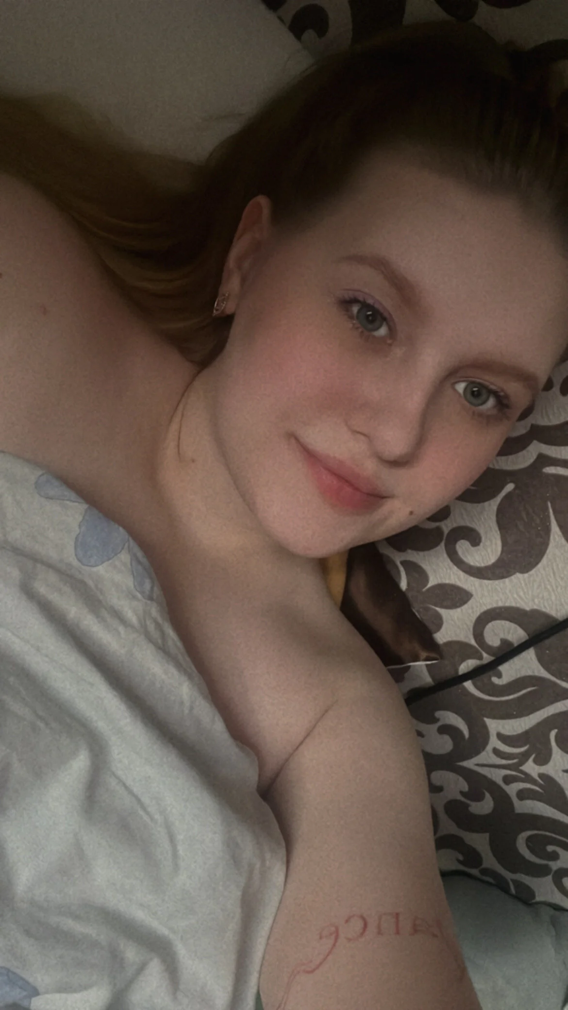 XXX Porn Photo of Nude Alice_Dreamgirl_ 6