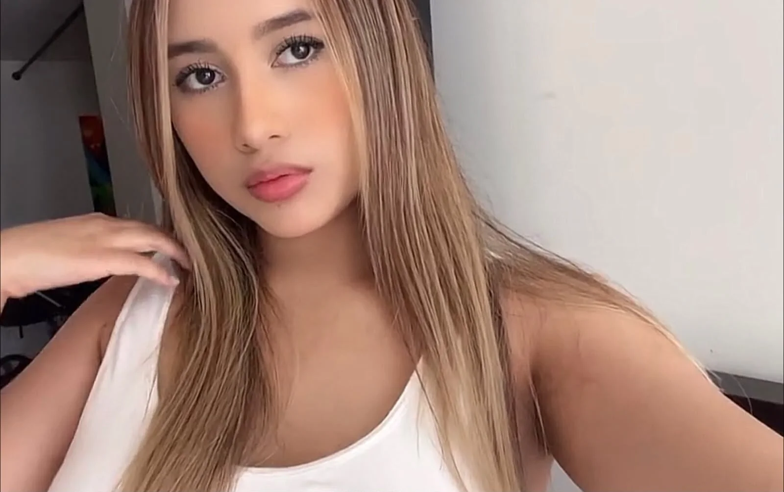 XXX Porn Photo of Nude MaddyStonee_ 3