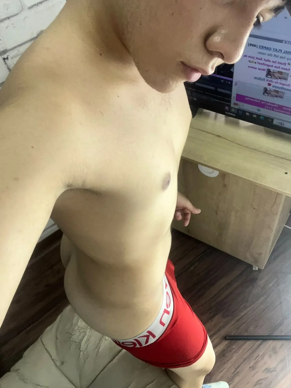XXX Porn Photo of Nude TheSweetKenny 22