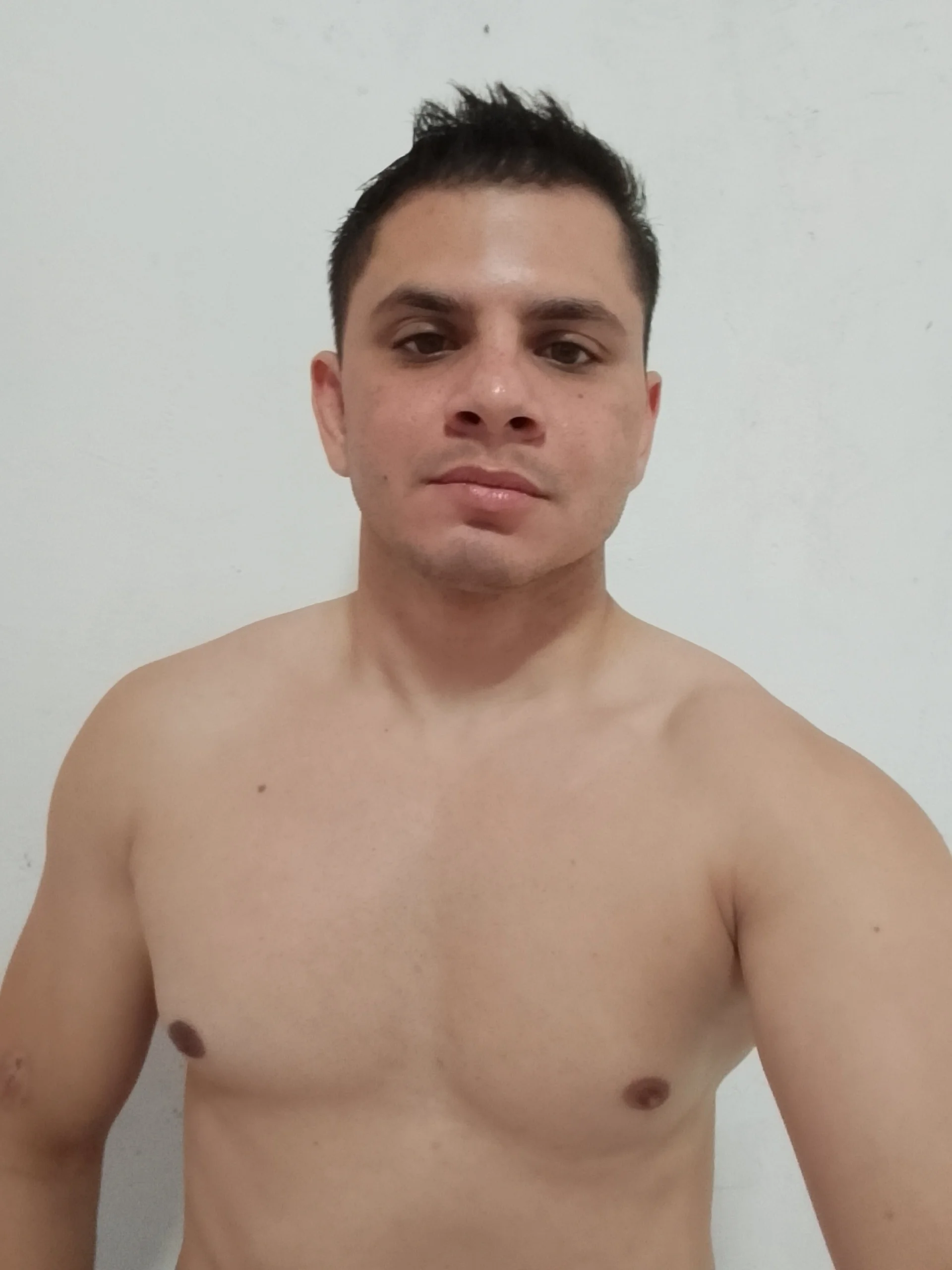 XXX Porn Photo of Nude Castrob95 2