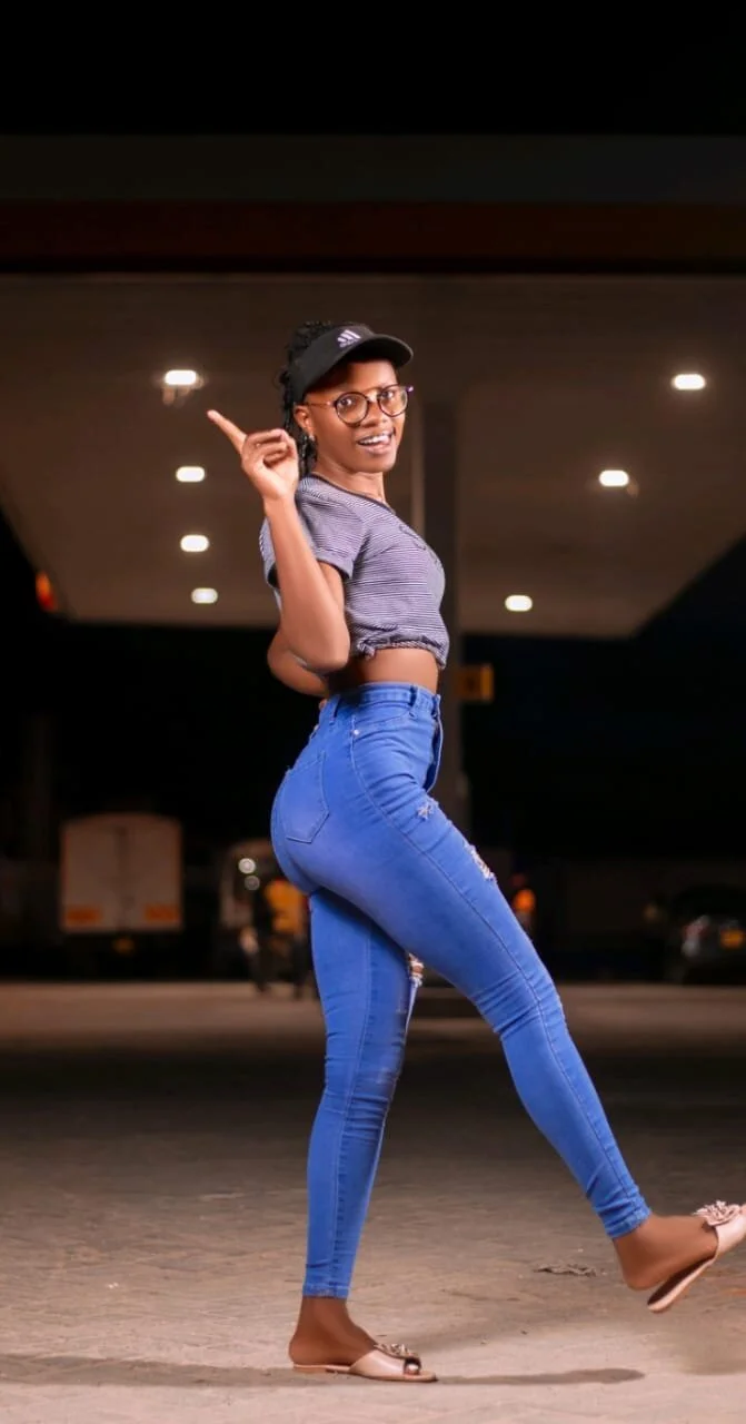 XXX Porn Photo of Nude AfricanPrincess24 13