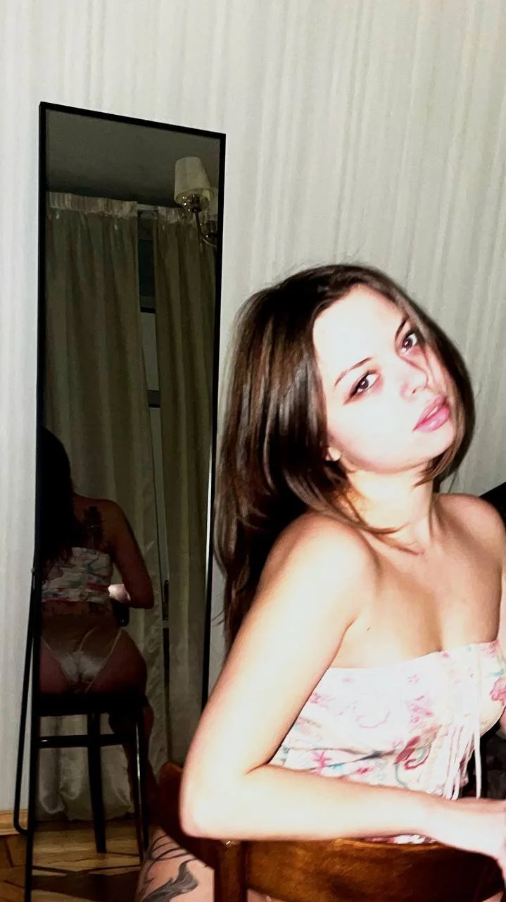 XXX Porn Photo of Nude hype_meal_home 15