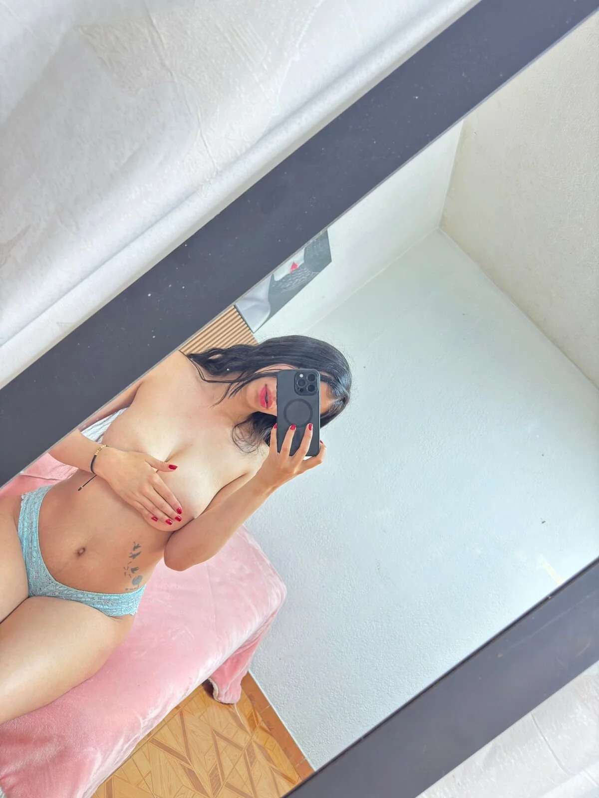 XXX Porn Photo of Nude Tinny_floor 13