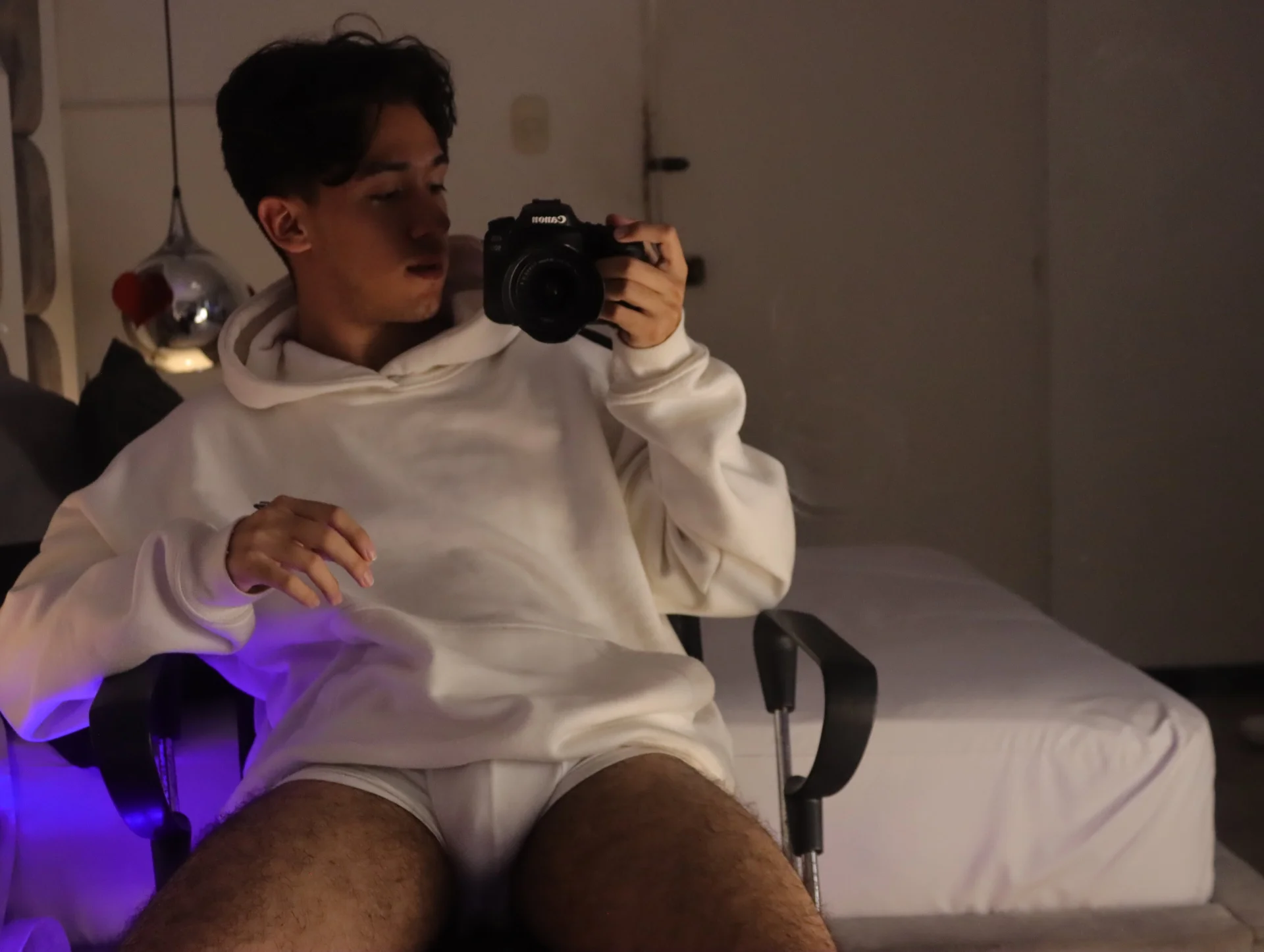 XXX Porn Photo of Nude AustinReeds_ 14