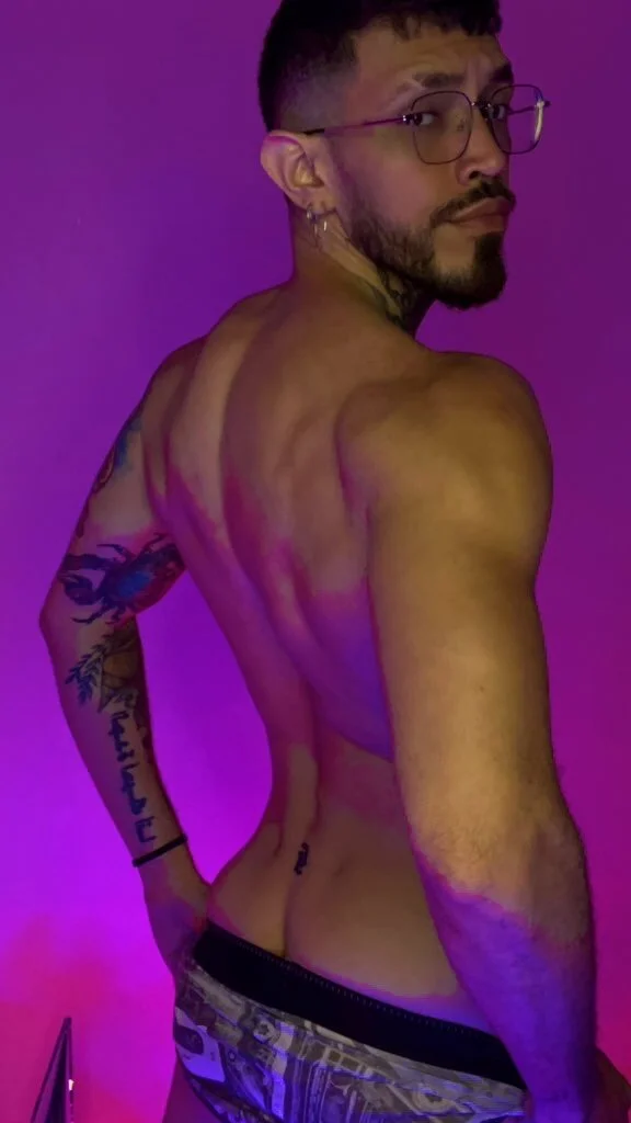 XXX Porn Photo of Nude Simon_Rz 8
