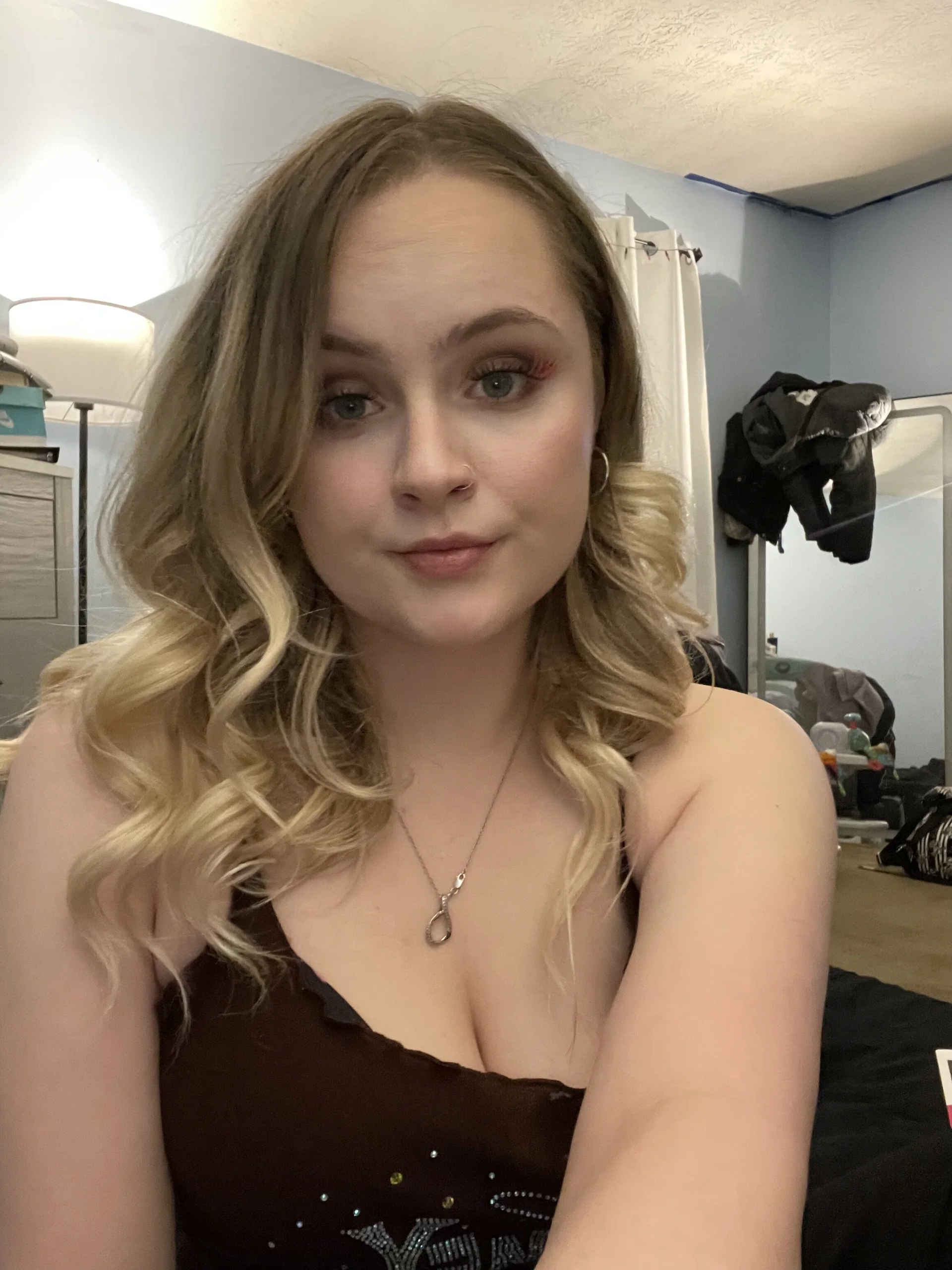 XXX Porn Photo of Nude sluttypumpkin 3