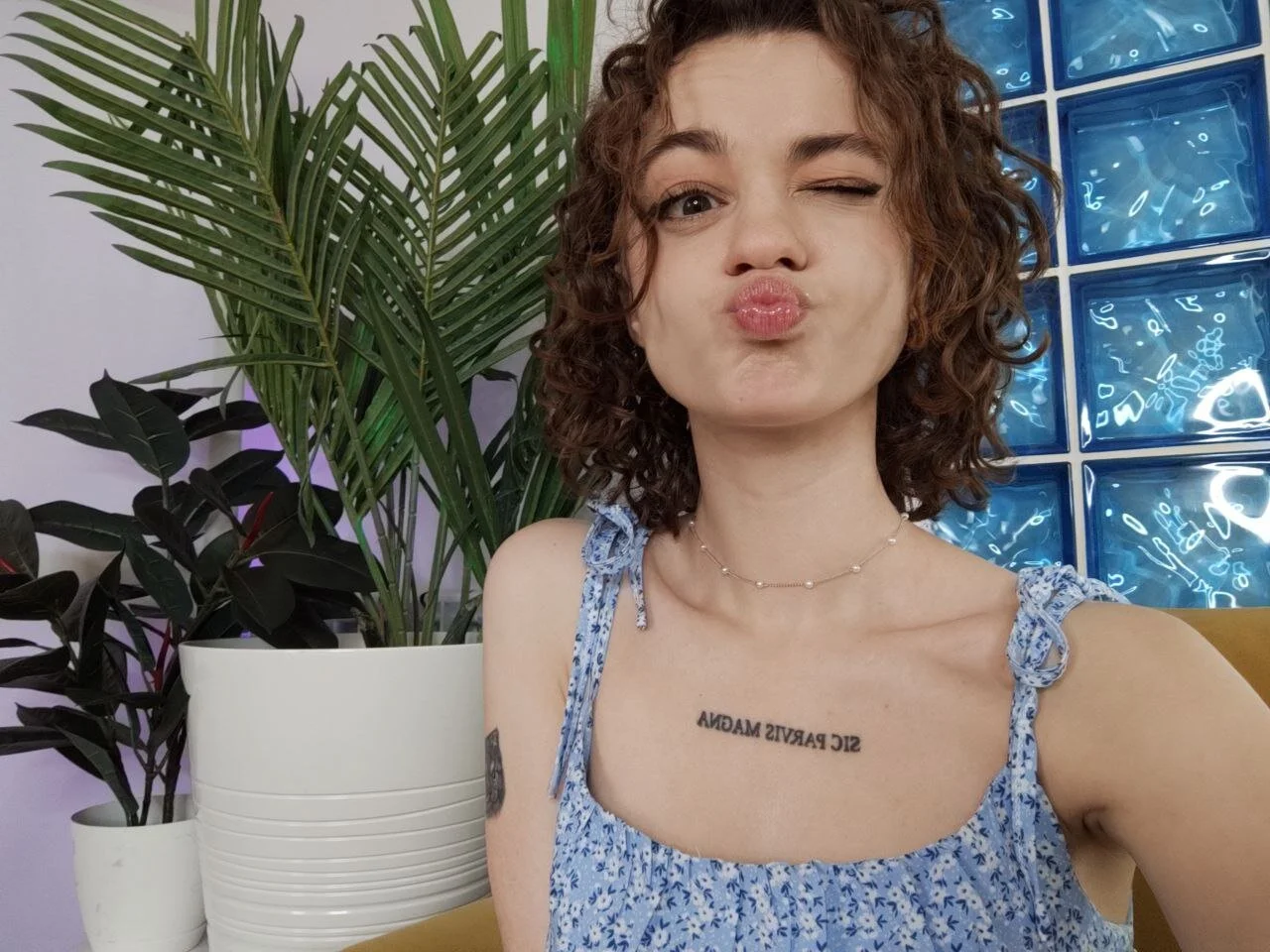 XXX Porn Photo of Nude Curly_Moon 16