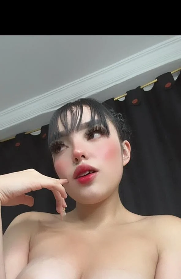 XXX Porn Photo of Nude bubble__angel__ 19