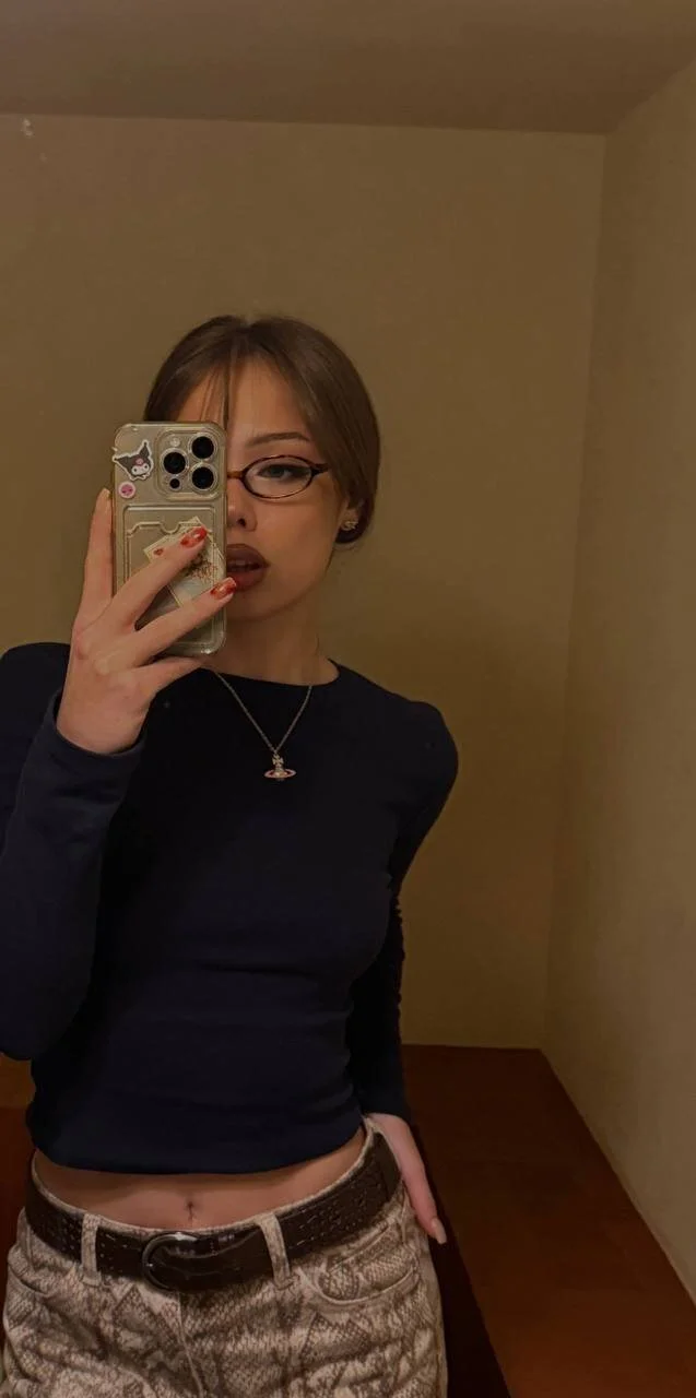 XXX Porn Photo of Nude MarivelPascoal 1