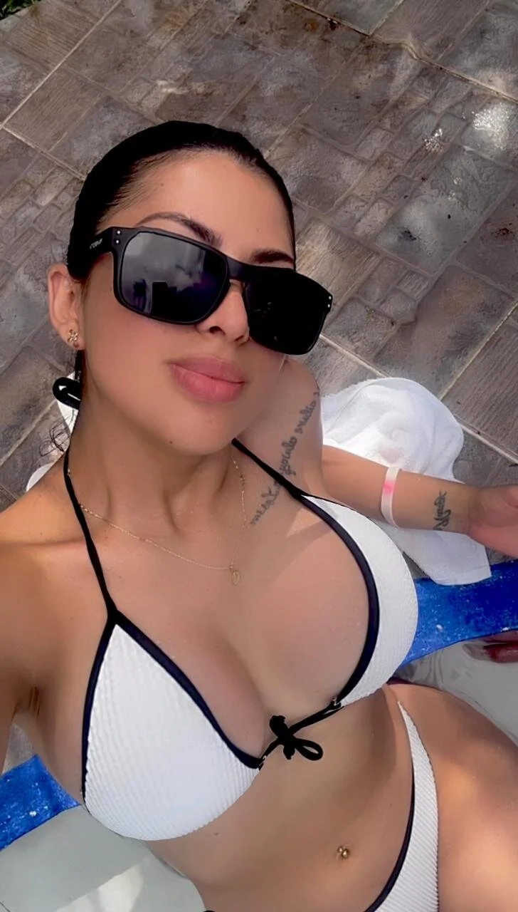 XXX Porn Photo of Nude Mia_Paradis 18