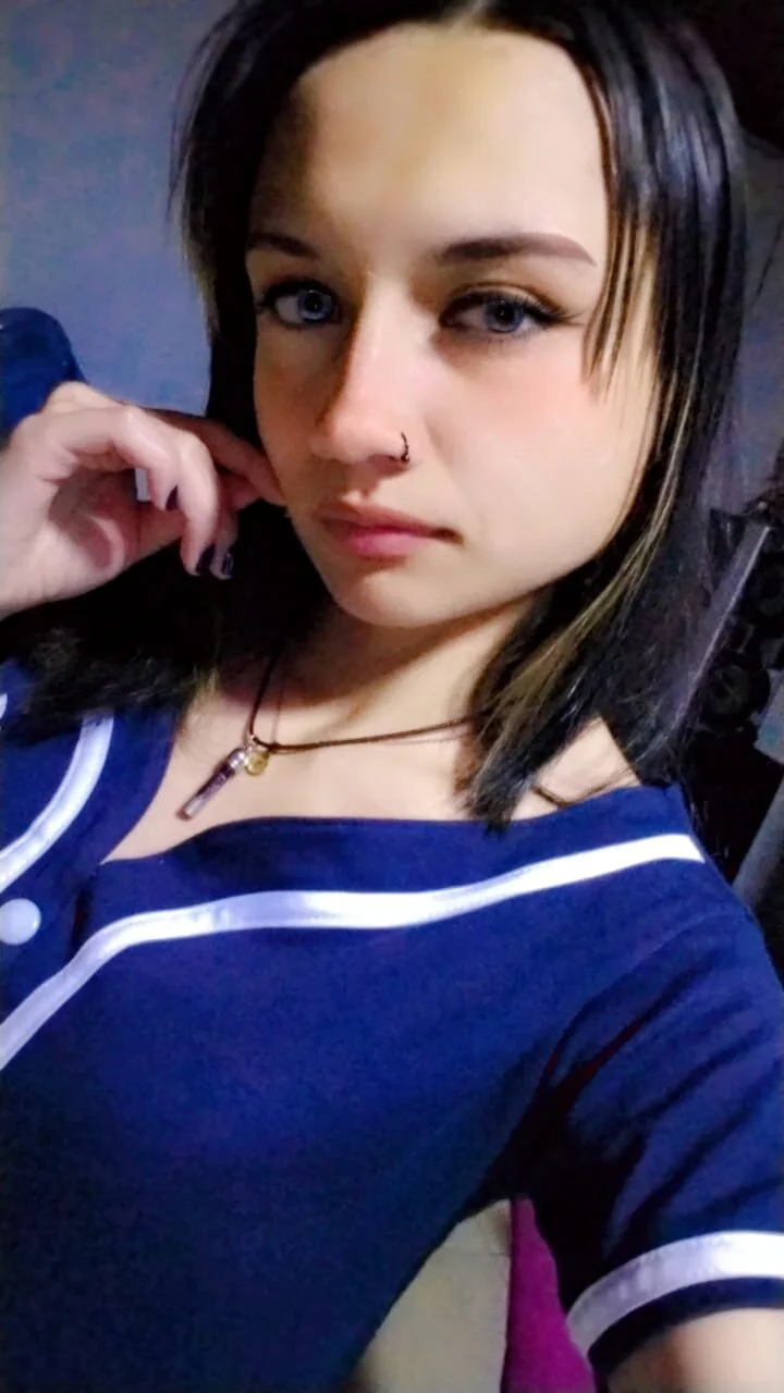 XXX Porn Photo of Nude alexandra_bluecm 8