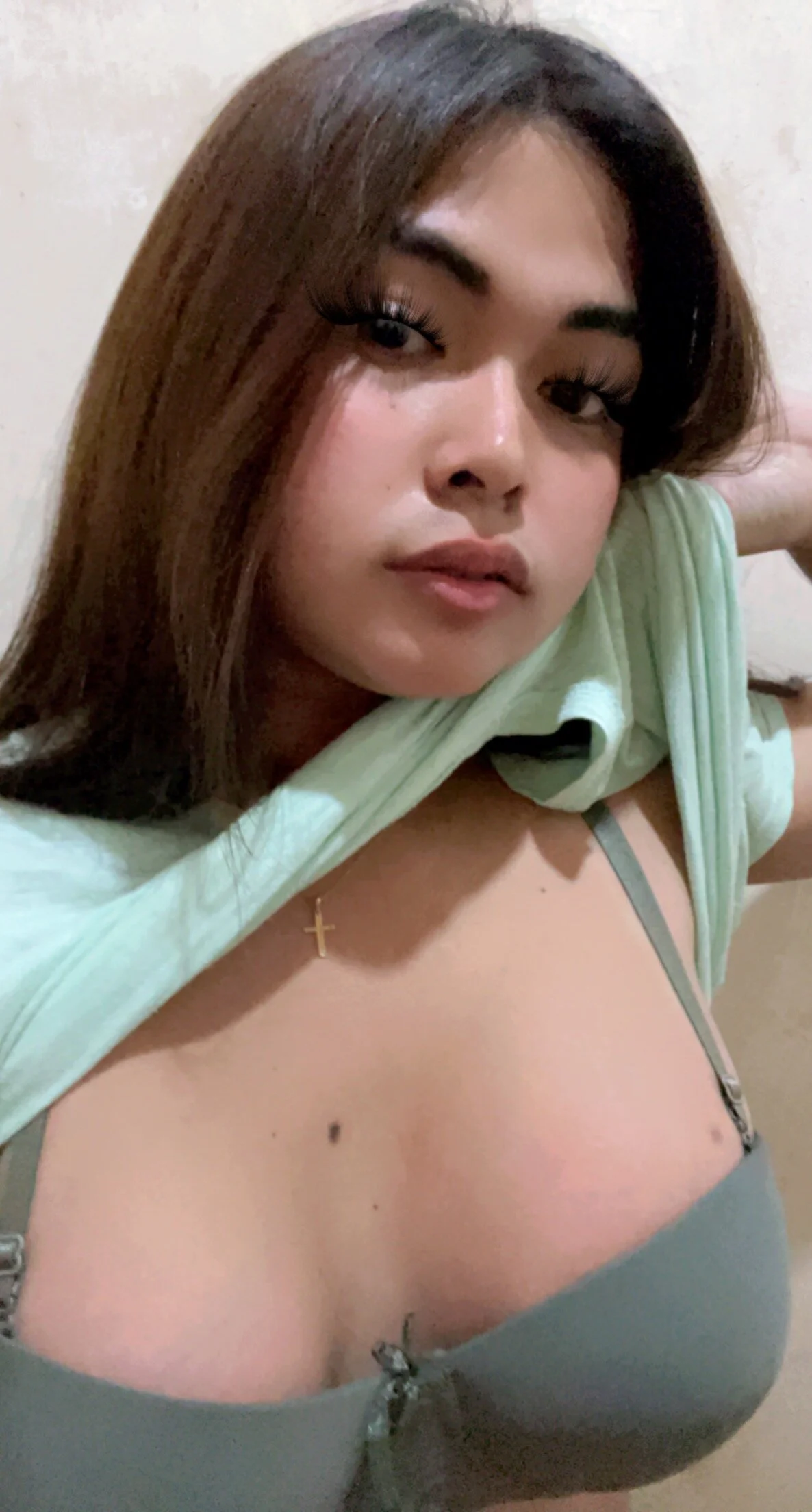 XXX Porn Photo of Nude Bombshell_Rebbecca 26