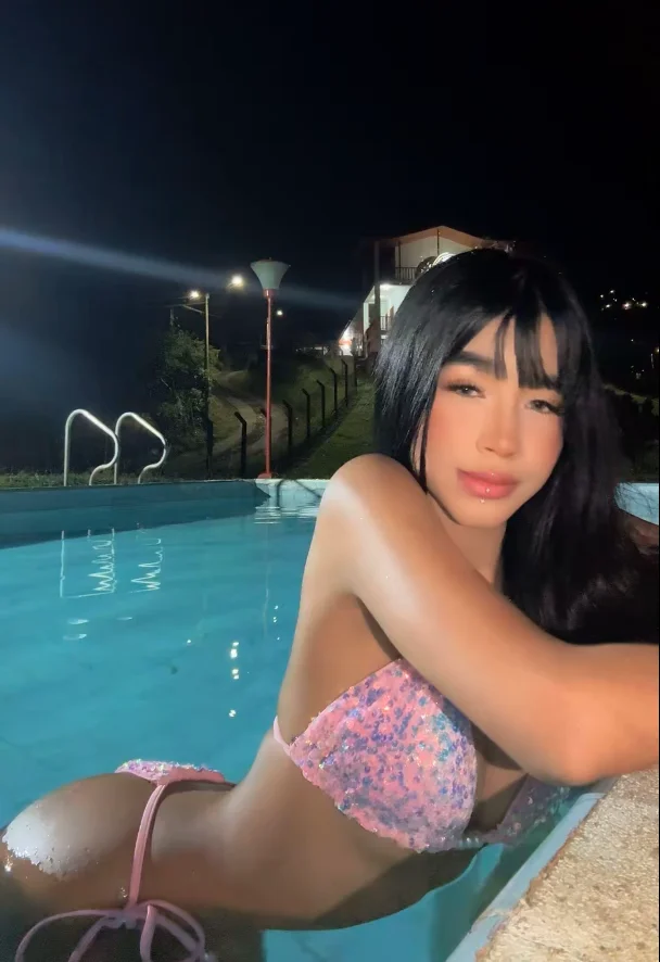 Auroraa_x1