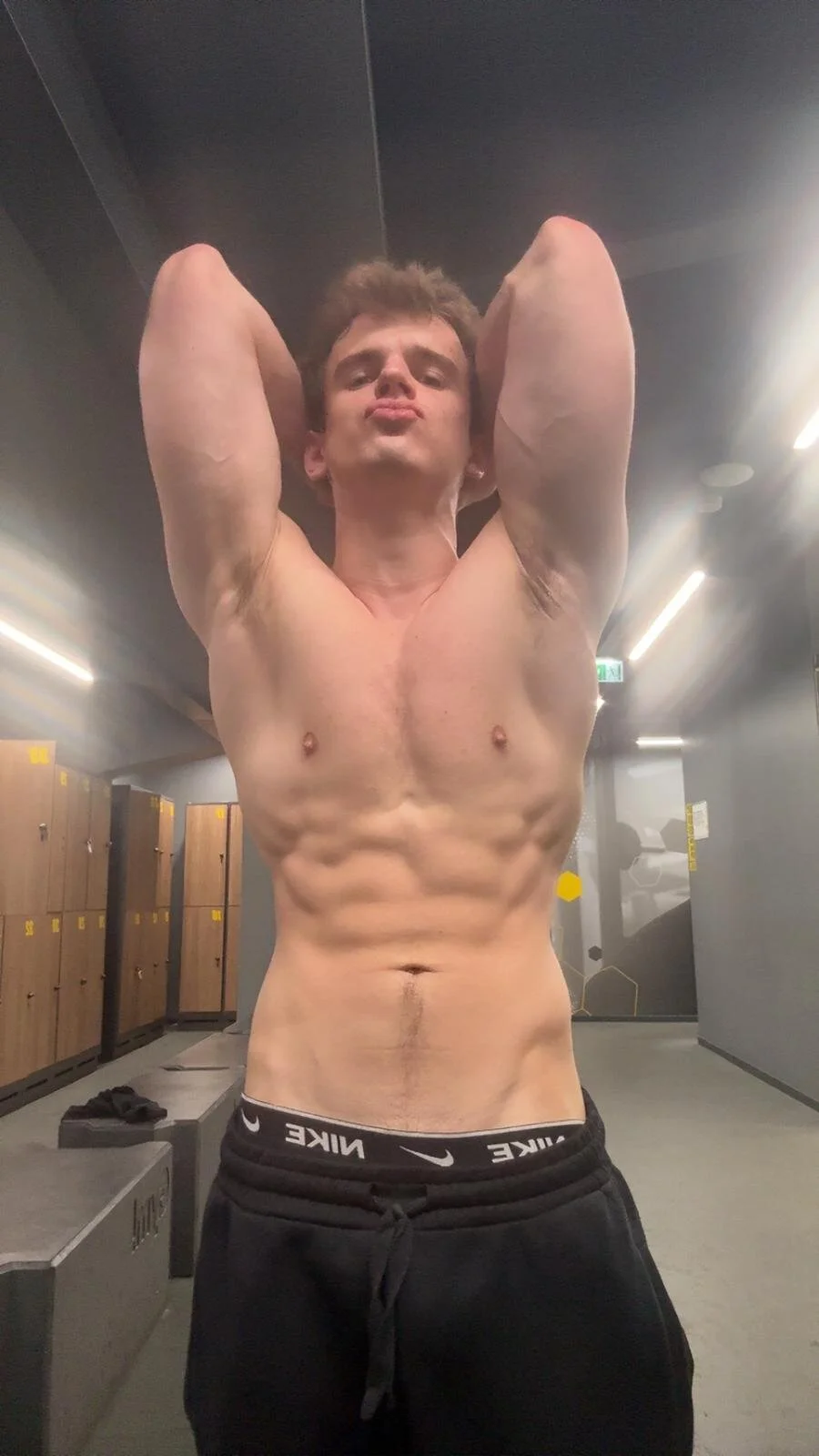 XXX Porn Photo of Nude Ricky_Becko 5