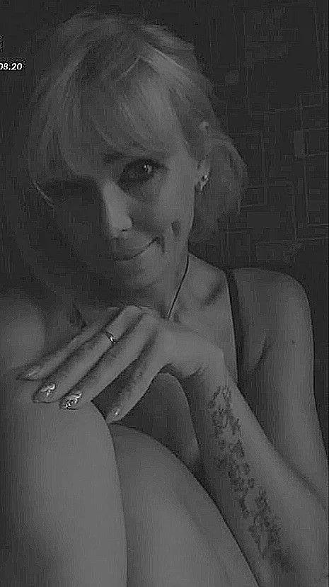 XXX Porn Photo of Nude LadyMargo888 9