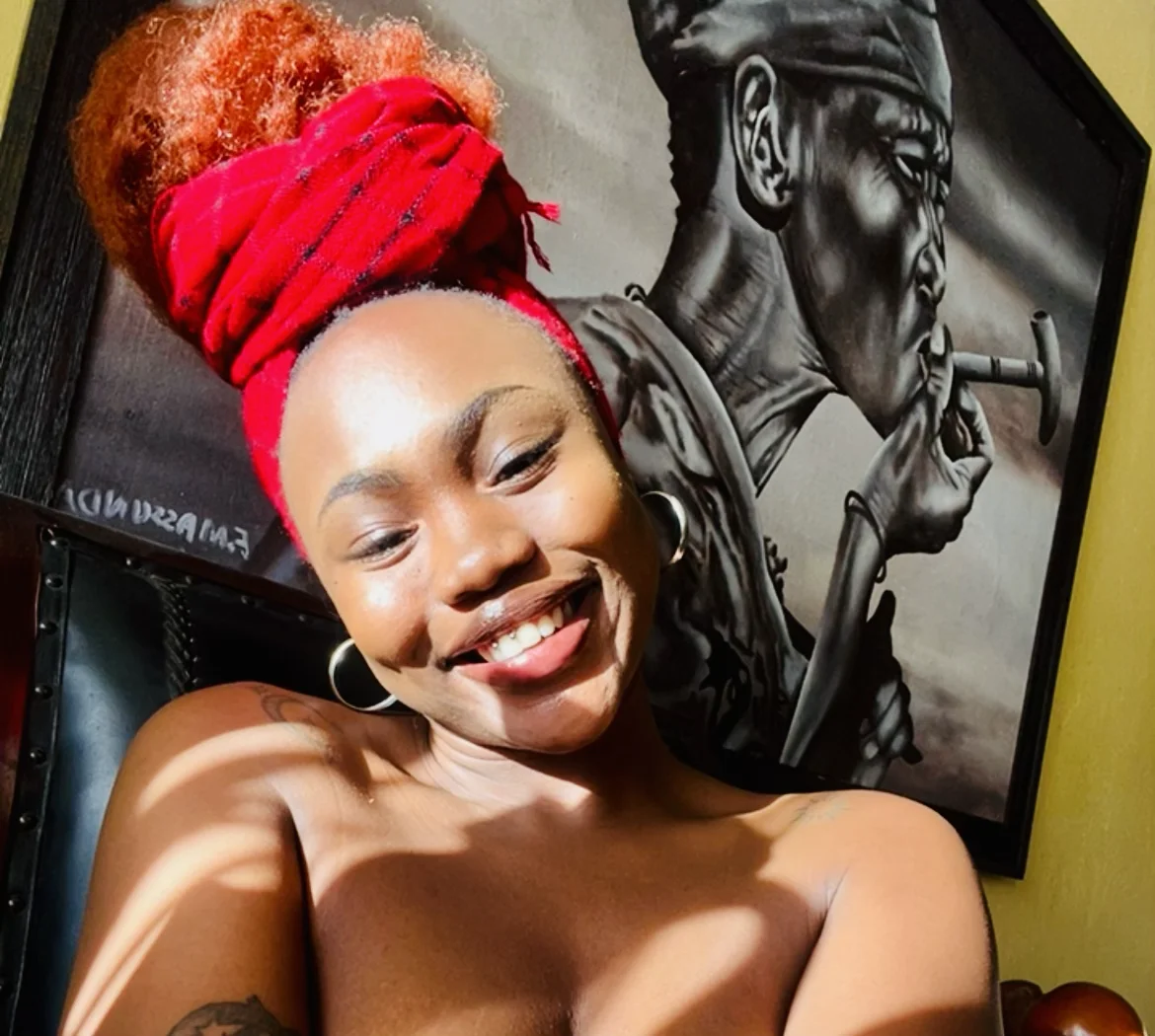 XXX Porn Photo of Nude BankssWithTheBenz 3