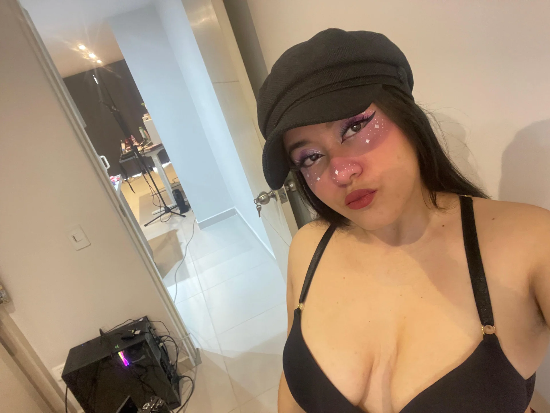 XXX Porn Photo of Nude dan_and_daya 6