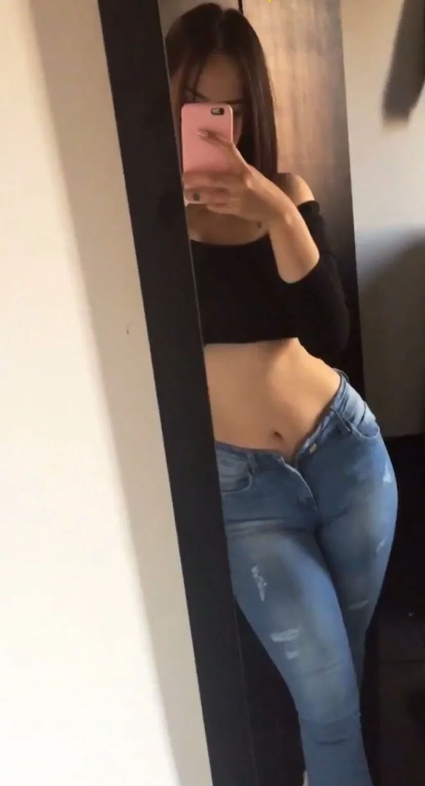 XXX Porn Photo of Nude Mae_Henao9 20