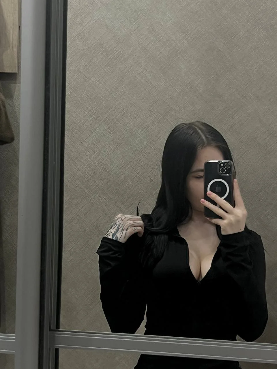 XXX Porn Photo of Nude MindaMingo 40