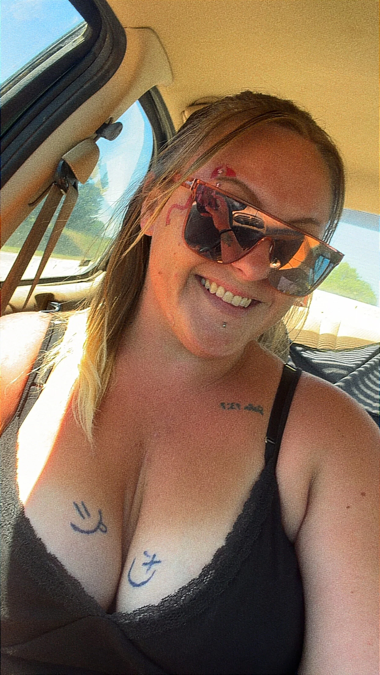 XXX Porn Photo of Nude queencunt2026 4