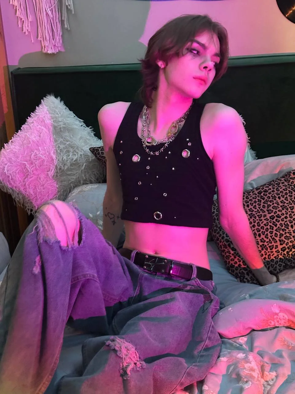 XXX Porn Photo of Nude vengyboy 16