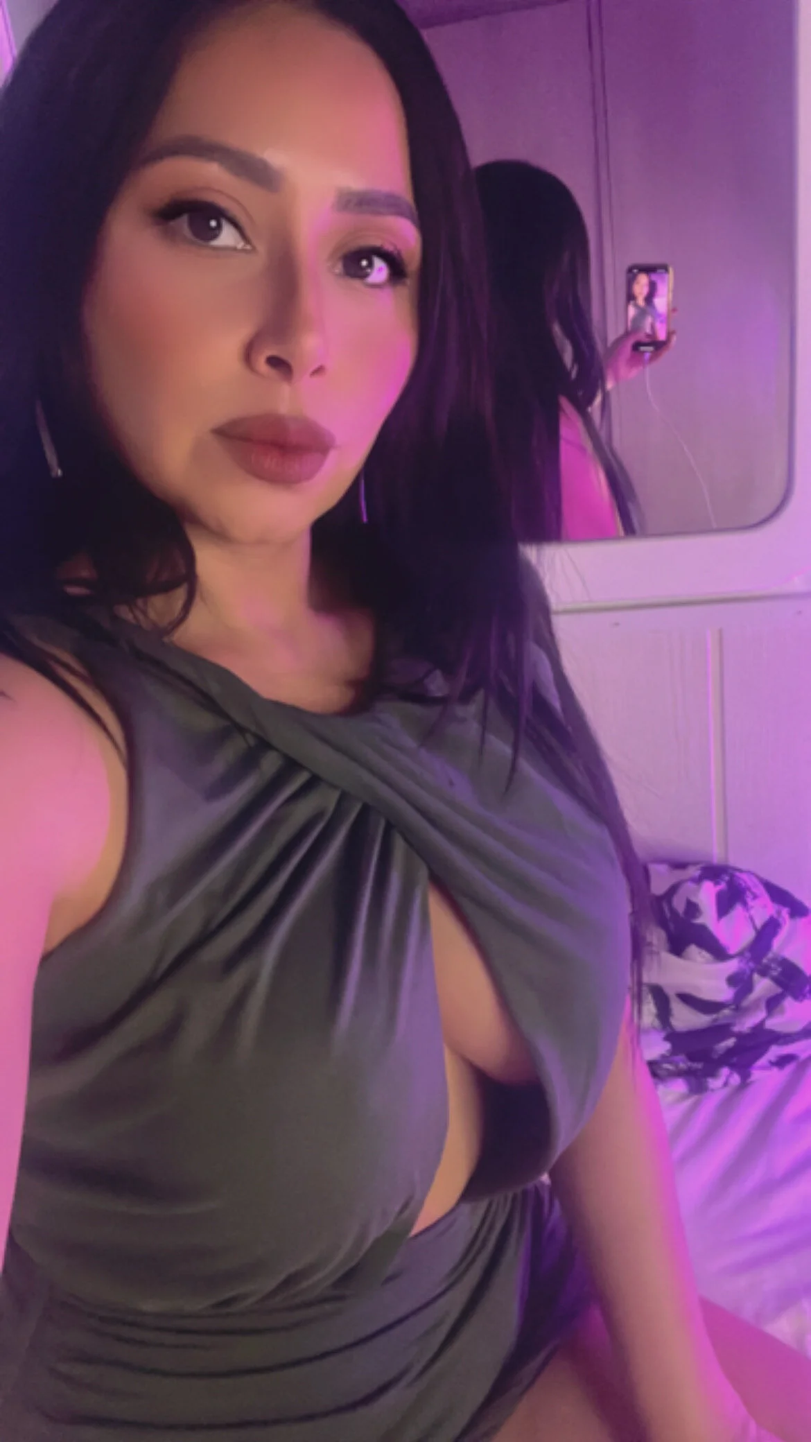 XXX Porn Photo of Nude vixen_allure 5